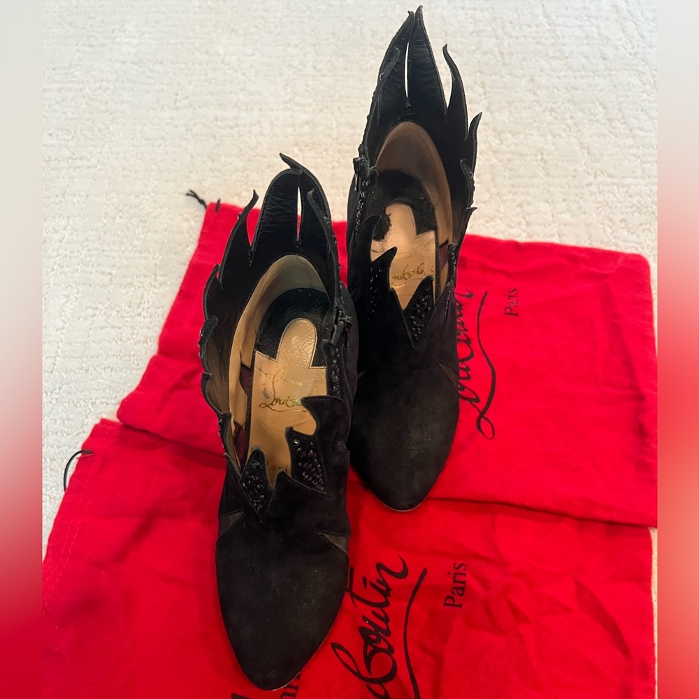 Christian Louboutin Booty FOLLETTERIA FLAME 100MM sz 36.5 in Black - Picture 3 of 6